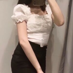 Chic White Puff Sleeve Blouse